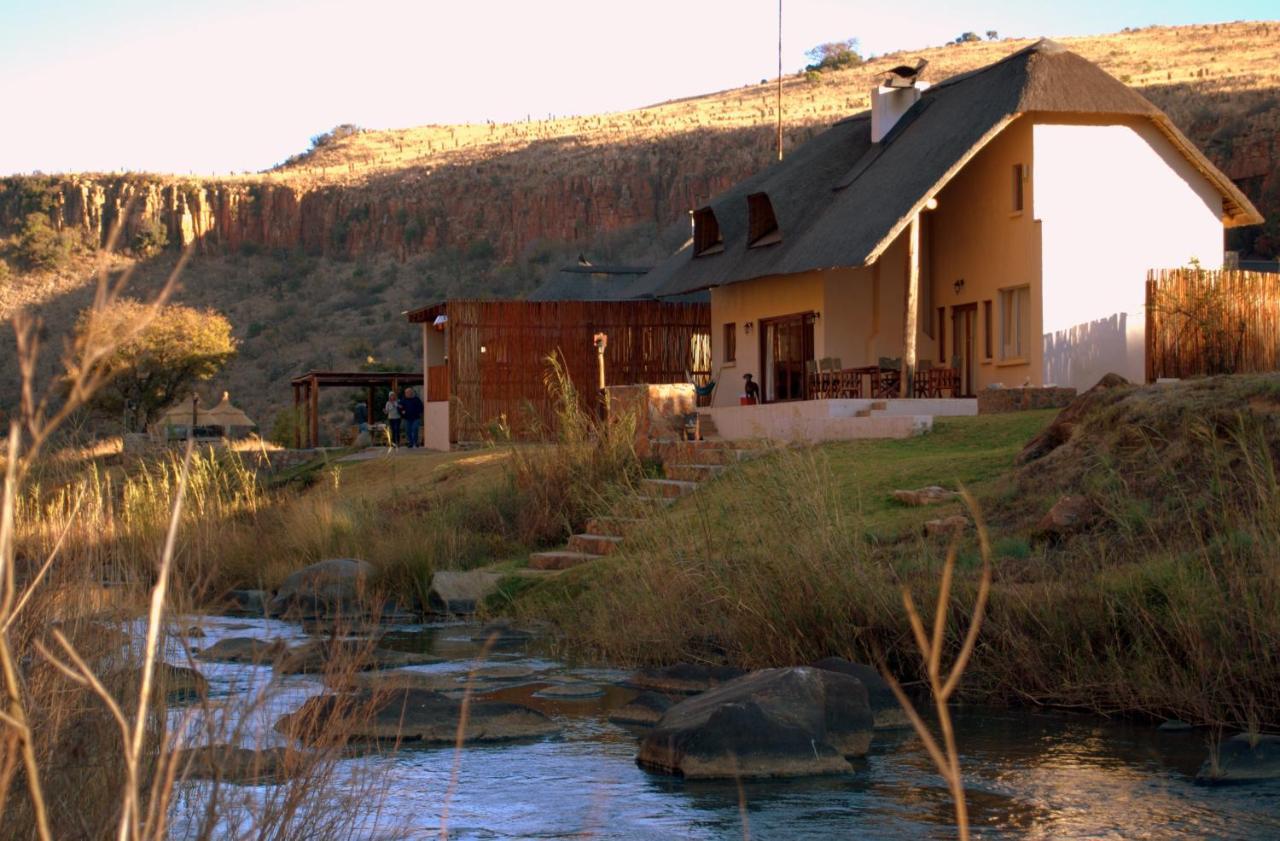 Komati Gorge Lodge, R 36 Halfway Between Carolina And Machadodorp المظهر الخارجي الصورة